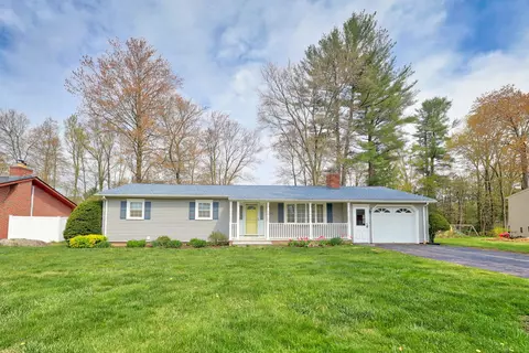 95 Lindberg St, Torrington, CT 06790