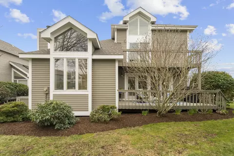 1 Ariel Ct #1, Mystic, CT 06355