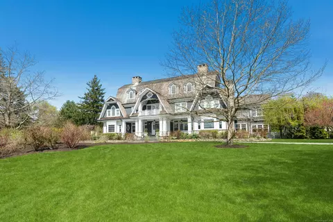 727 Smith Ridge Rd, New Canaan, CT 06840