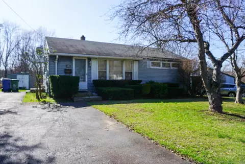 45 Spencer Dr, Middletown, CT 06457