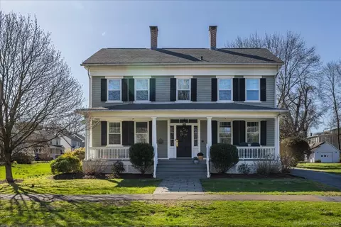 120 W River St, Milford, CT 06460