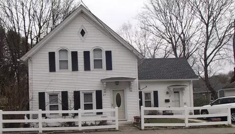 67 Baltic St, Norwich, CT 06360
