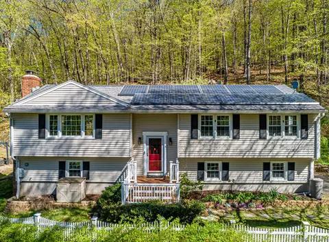 173 Barlow Mountain Rd, Ridgefield, CT 06877