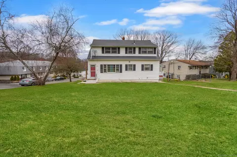164 Deerfield Ave, Waterbury, CT 06708