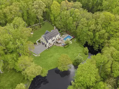 211 Linden Tree Rd, Wilton, CT 06897