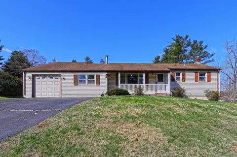 729 Paddock Ave, Meriden, CT 06450
