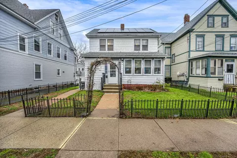 529 Third Ave, West Haven, CT 06516