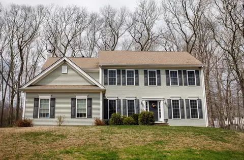 112 Bartman Rd, Higganum, CT 06441