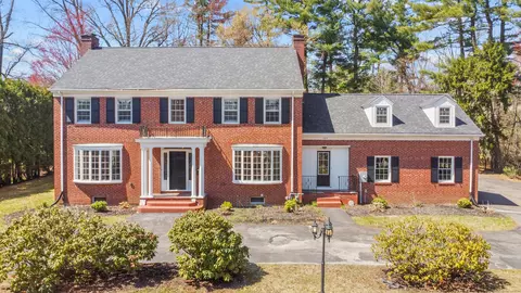 165 Scarborough St, Hartford, CT 06105