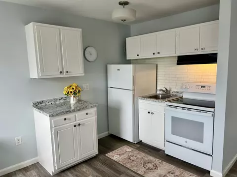 51-61 Wildman St #B605, Danbury, CT 06810