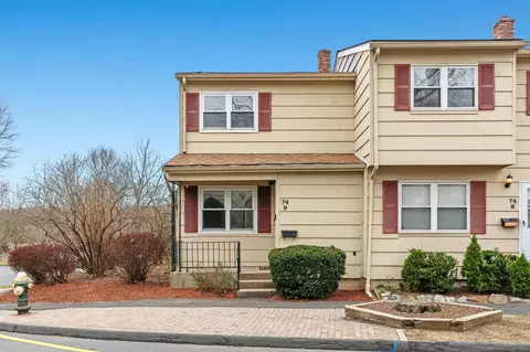 74 Round Tree Dr #9, Naugatuck, CT 06770