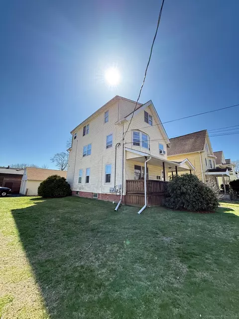 353 Savin Ave, West Haven, CT 06516