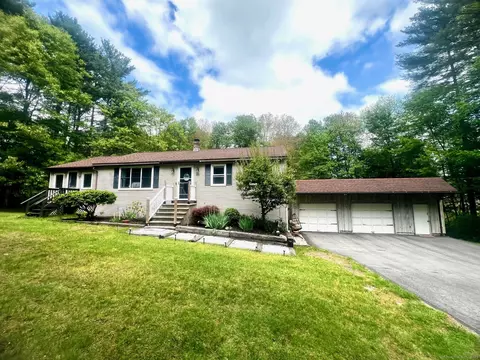 351 Brandy Hill Rd, Thompson, CT 06277
