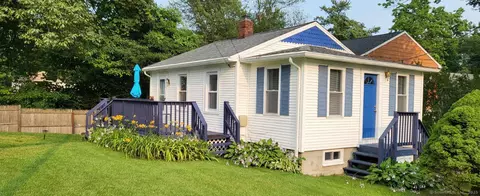 7 Fern Ave, Wolcott, CT 06716