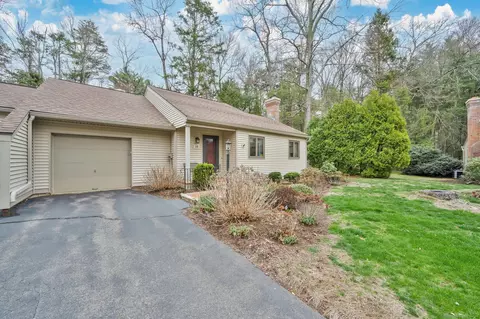 18 The Laurels #18, Enfield, CT 06082
