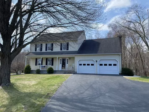 168 Strawberry St, Lisbon, CT 06351