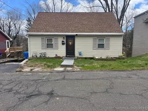 254 Spring St, Meriden, CT 06451