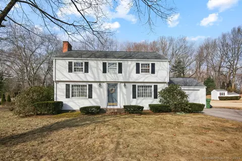 251 Buttonball Ln, Glastonbury, CT 06033