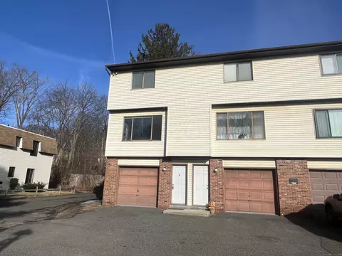 18 Dallas Ter #1, Waterbury, CT 06705