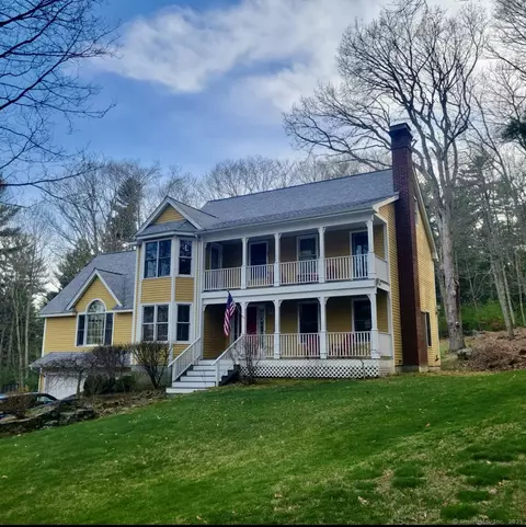 345 Quaddick Rd, Thompson, CT 06277