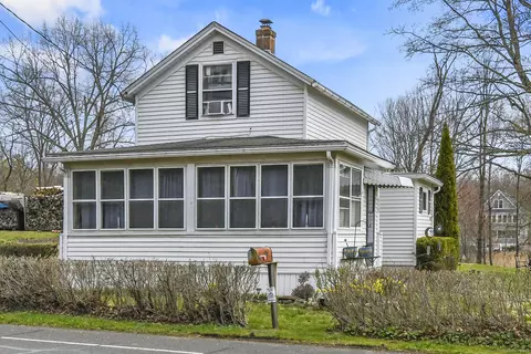 813 N 819 North Colony Rd, Meriden, CT 06450