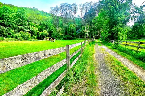 12 Wells Rd, New Milford, CT 06776