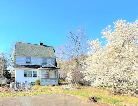 232 Cross St, Middletown, CT 06457