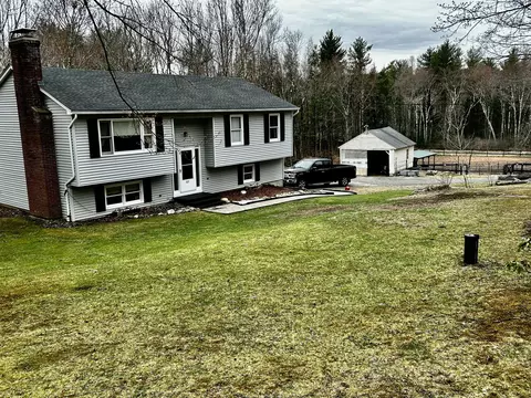 102 Sunset Rd, Hartland, CT 06027