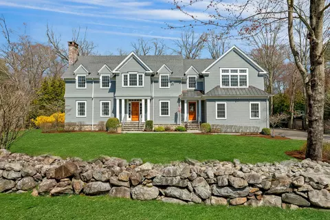 25 Libby Ln, Darien, CT 06820