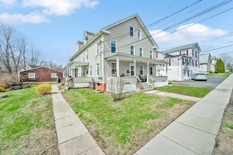 10-16 Suffield St, Windsor Locks, CT 06096