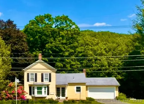14 Riverton Rd, Riverton, CT 06065