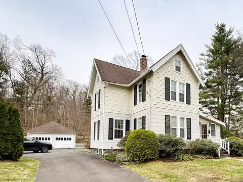 661 High St, Naugatuck, CT 06770