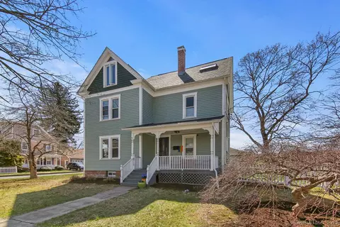27 Catherine St, Middletown, CT 06457