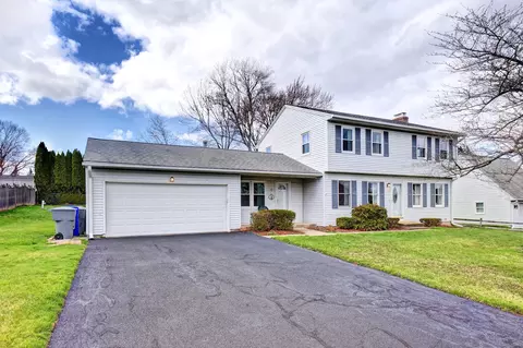 16 Renee Ln, Enfield, CT 06082