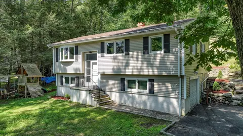 96 Lantern Dr, Monroe, CT 06468 photo 1