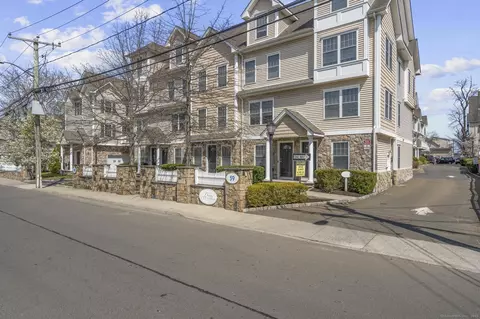 59 Liberty St #42, Stamford, CT 06902