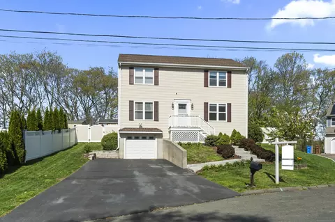 5 Ridge Ln, Shelton, CT 06484