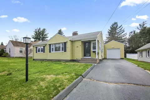 601 Hunting Hill Ave, Middletown, CT 06457