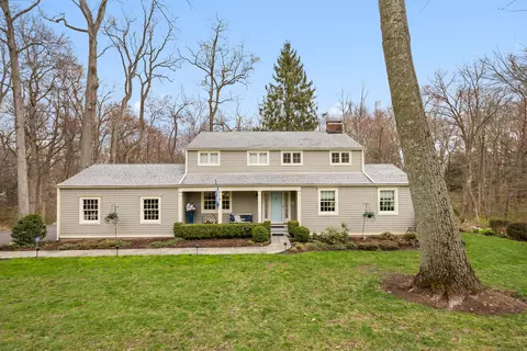 26 Redcoat Rd, Norwalk, CT 06850