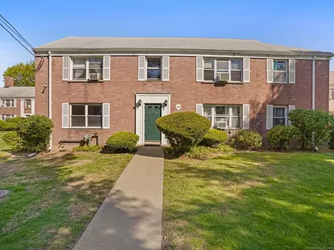 1078 E Main St #1, Stamford, CT 06902
