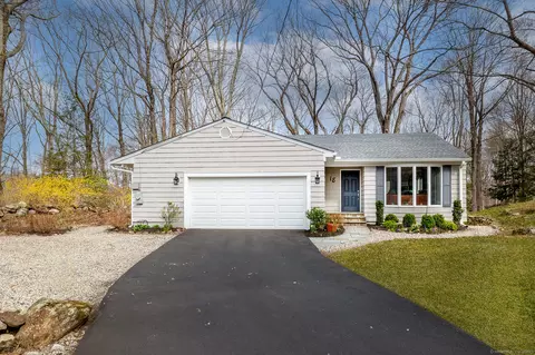 18 Quail Dr, Ridgefield, CT 06877