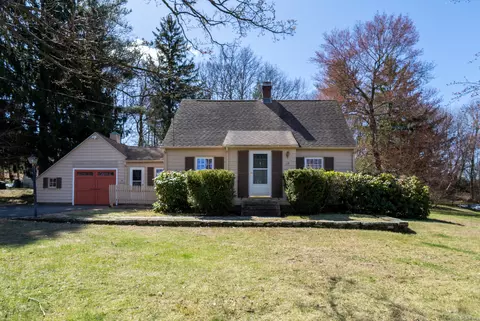 19 Woodruff Ln, Berlin, CT 06037