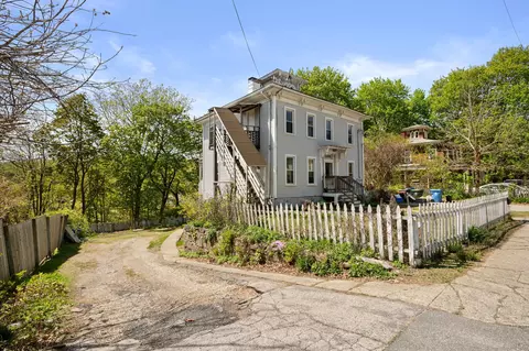 103 River Ave, Norwich, CT 06360