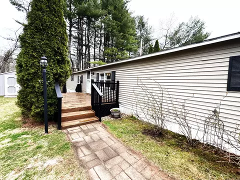 91 Chaffeeville Rd #TRLR 14, Mansfield, CT 06250