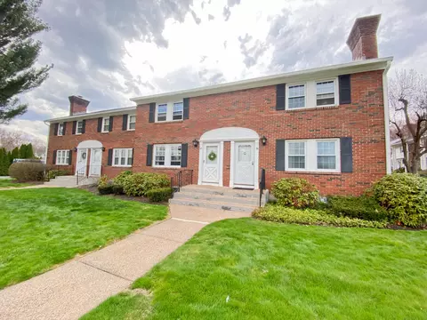 35 Brandywine Ln #35, Suffield, CT 06078