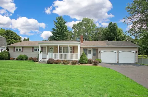 257 Abbe Rd, Enfield, CT 06082