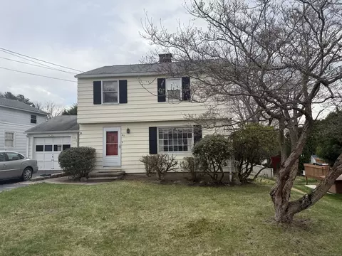 45 Salem Blvd, Naugatuck, CT 06770