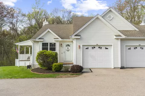 102 Murphys Dr #102, Groton, CT 06340