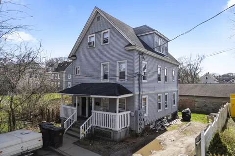 7 Griswold Ct, New London, CT 06320