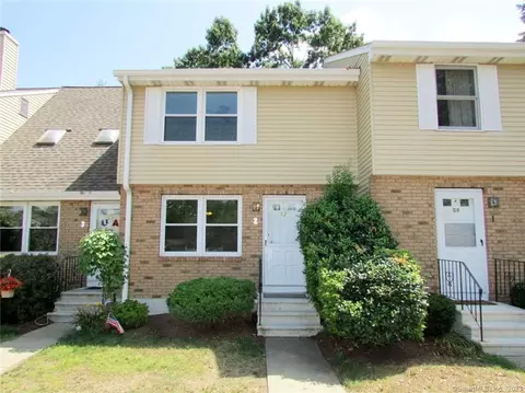 2 Saint Marc Cir #C, South Windsor, CT 06074